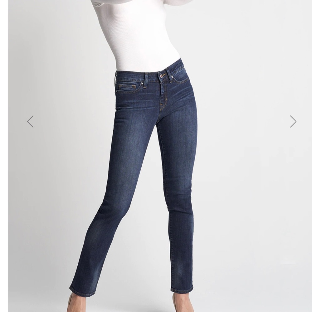 Yummie straight leg jeans in Stonewash size 29
